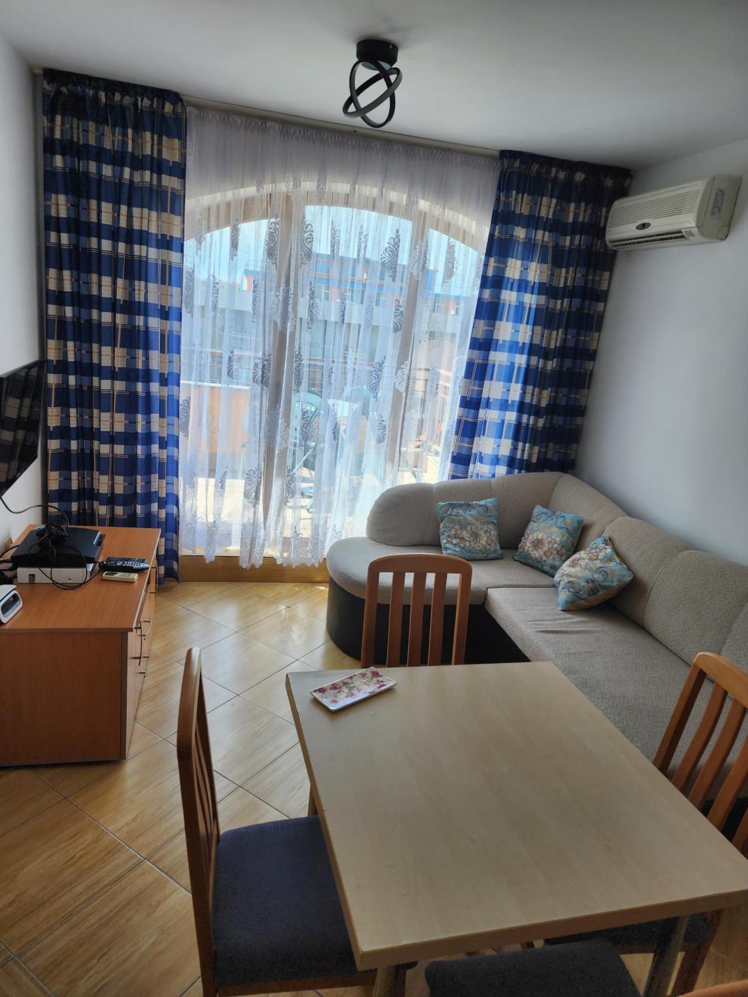 Golden Dreams Apartment Slăntjev Brjag Rum bild