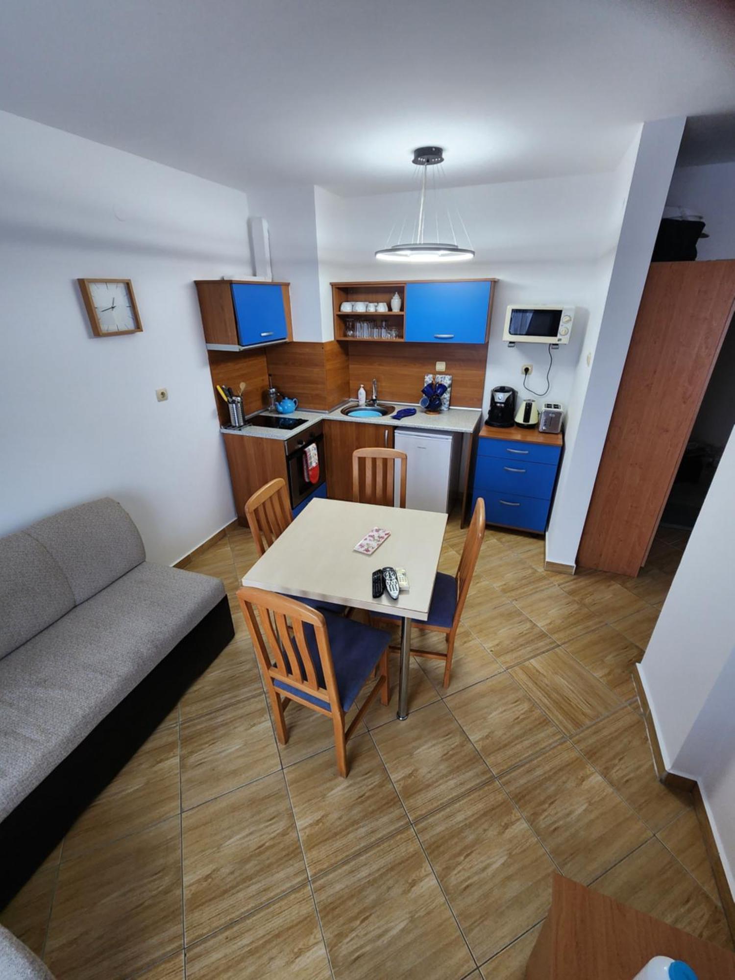 Golden Dreams Apartment Slăntjev Brjag Rum bild